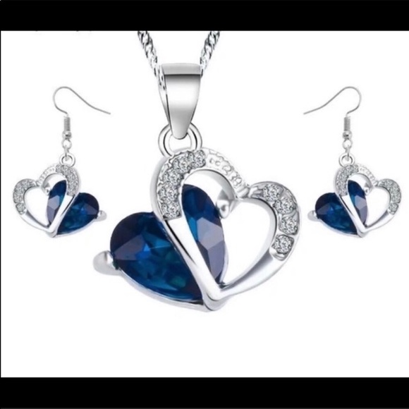 Jewelry - Silver Plated Blue Crystal Heart Pendant Set